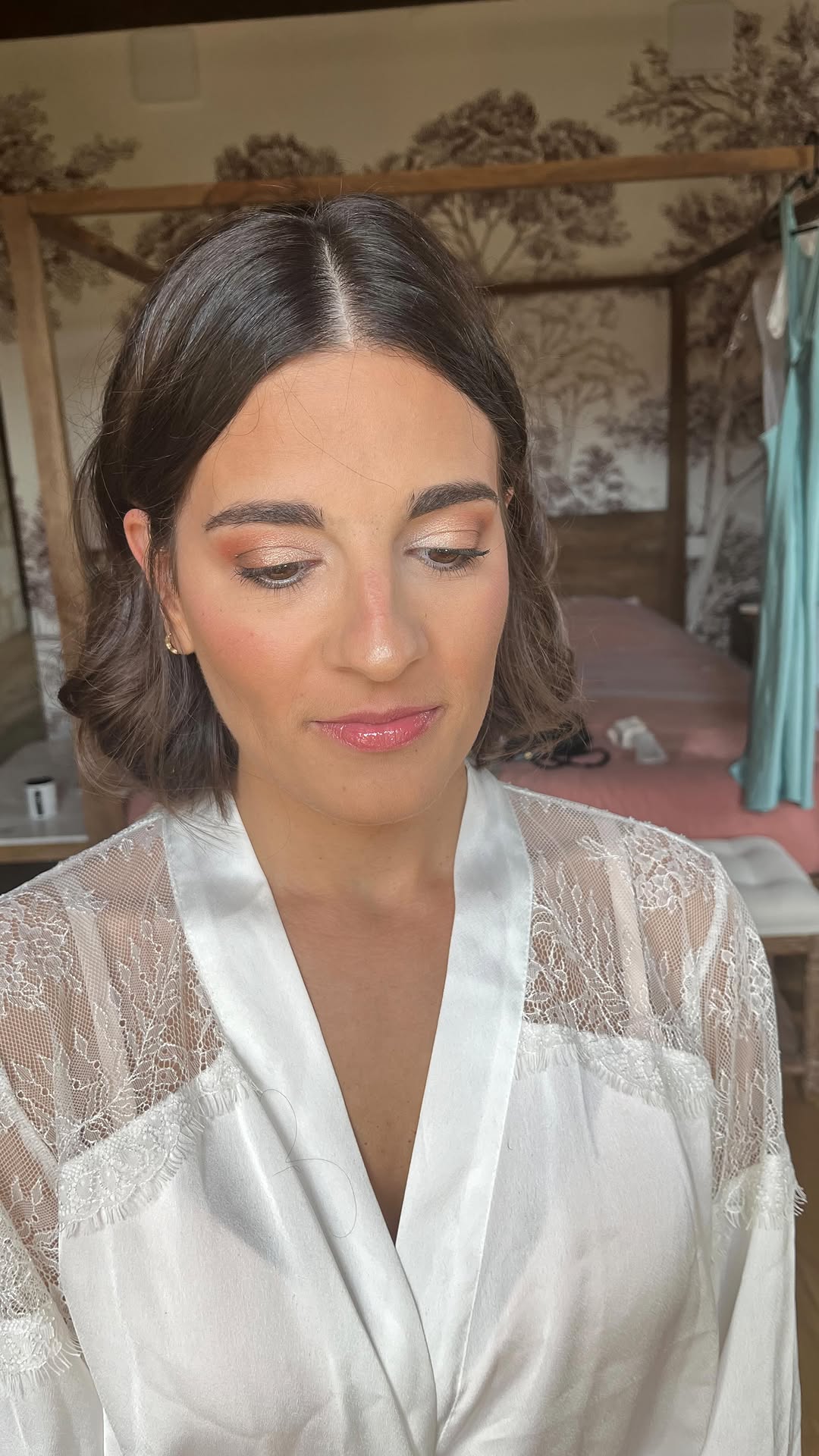 Mise en beauté lumineuse à L'Atelier Bohème
